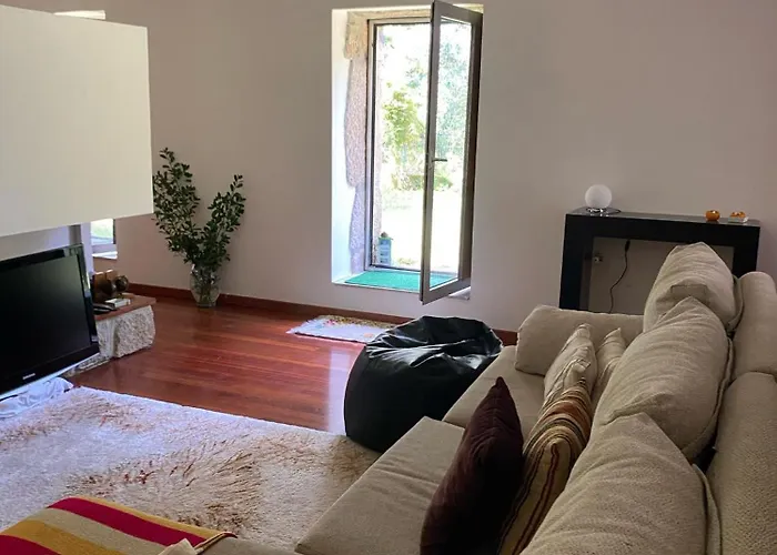 Paredes De Coura Villa 別荘 *