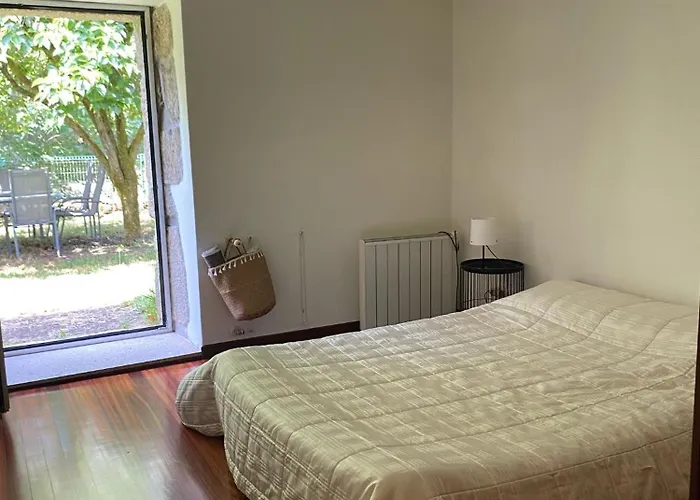 Paredes De Coura Villa *